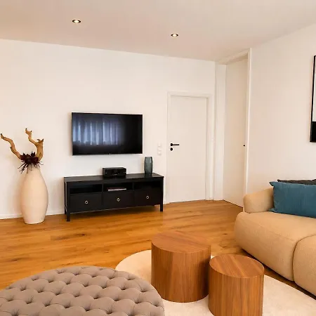 Luxus Mit Albpanorama 120 M2 - 6 Gaeste Apartamento *