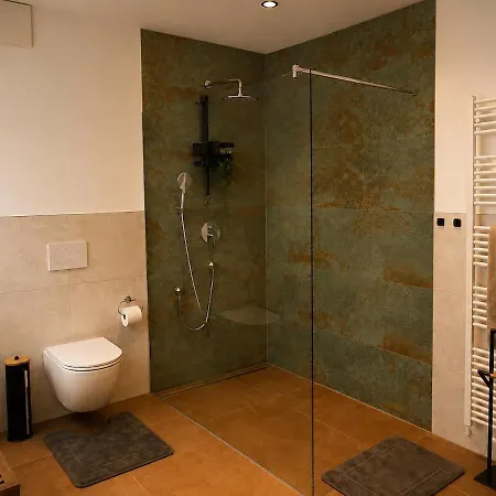 Apartamento Luxus Mit Albpanorama 120 M2 - 6 Gaeste Bissingen an der Teck