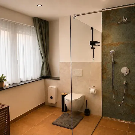 Luxus Mit Albpanorama 120 M2 - 6 Gaeste *